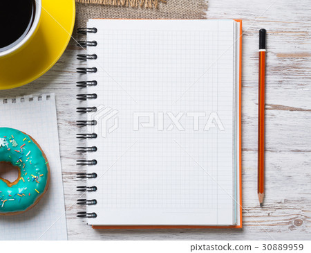 Coffee break with snack 30889959