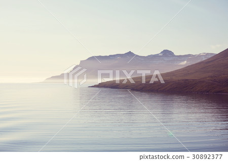 Iceland 30892377