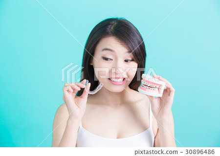 healthy dental concept 30896486