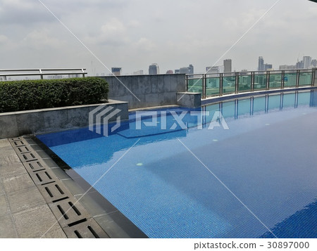 Pool on tall buildings 30897000