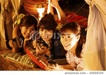 Camp Gran Ping Outdoor Tent Women Night Friend Friends Girls' Association Camp Gran Ping Outdoor Tent Women Night Friend Friends Girls' Association 30898504