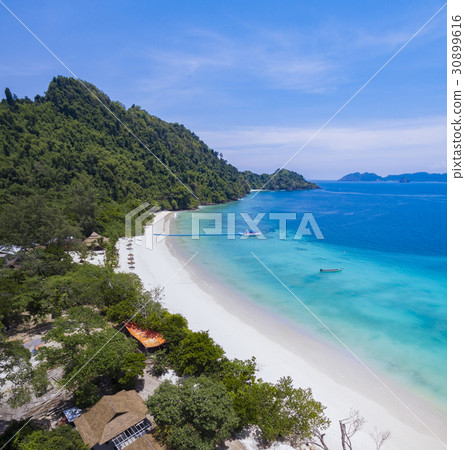 sand beach of nyaung oo phee island myanmar sand beach of nyaung oo phee island myanmar 30899616