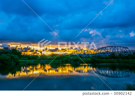 Asia Taiwan Kaohsiung Bridge, Dashu District, Kaohsiung City, Taiwan 30902142