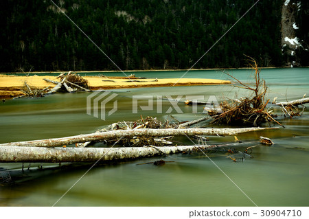 Lake Tibetsu 30904710