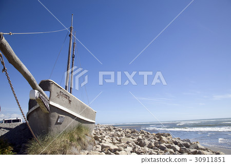 Old Shipwreck Hokitika Old Shipwreck Hokitika 30911851