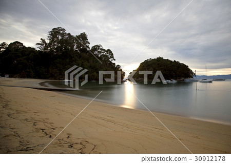 Golden Sand Beach New Zealand Golden Sand Beach New Zealand 30912178