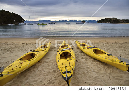 Golden Sand Beach New Zealand 30912184