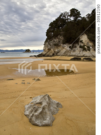 Golden Sand Beach New Zealand 30912190