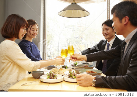 Goggles with private clothes beauty Goggles with private clothes beauty 30913318