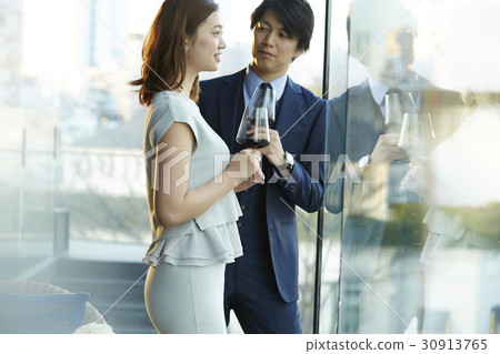 Adult couple doing a date 30913765