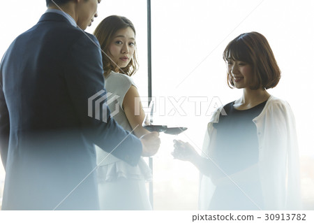 三角關係 30913782