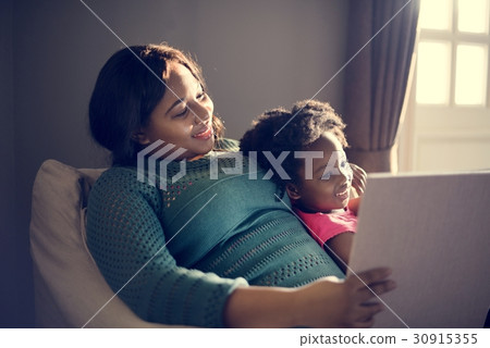 African Descent Family House Home Resting Living African Descent Family House Home Resting Living 30915355