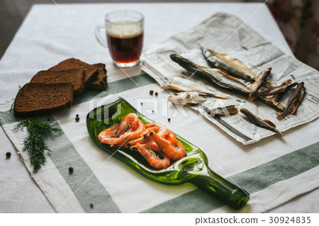 Table with food stylized 30924835