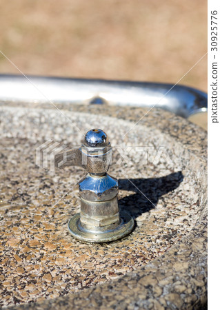Park drinking fountain Park drinking fountain 30925776