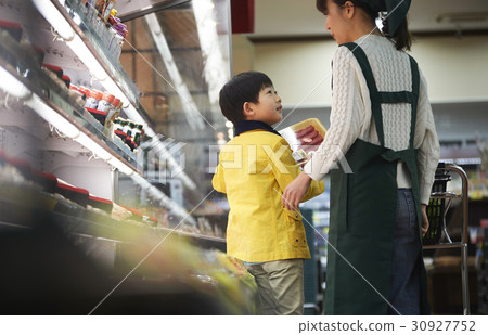 A boy shopping misery A boy shopping misery 30927752