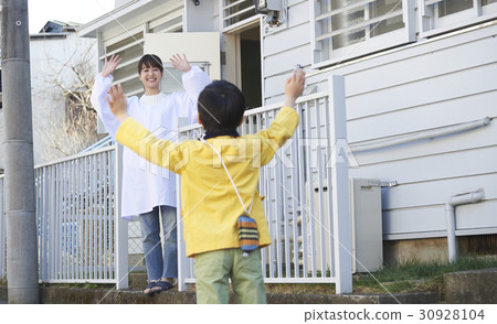 Hands waving mother 30928104