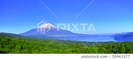 Panorama from Lake Yamanakako panorama of fresh green Panorama from Lake Yamanakako panorama of fresh green 30941877