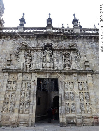 憤怒的大門在特別聖年(聖地亞哥德孔波斯特拉)舉行 憤怒的大門在特別聖年(聖地亞哥德孔波斯特拉)舉行 30942788