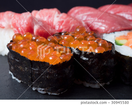 Sushi image Sushi image 30945580