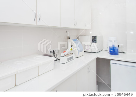 Dental sterilization department interior, Modern 30946449