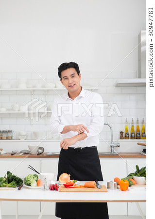 A chef 260 30947781