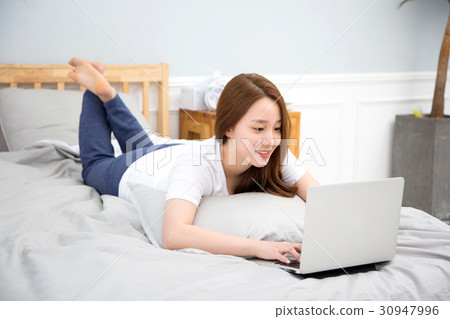Woman life 125 Woman life 125 30947996