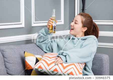 Woman life 384 Woman life 384 30948375