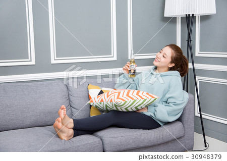 Woman life 388 Woman life 388 30948379