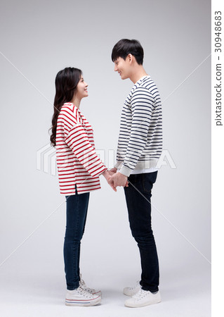 Couple 021 30948683