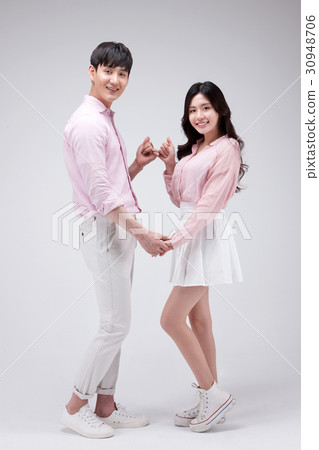 Couple 130 30948706