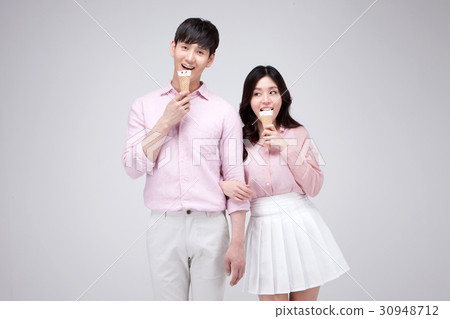 Couple 124 Couple 124 30948712