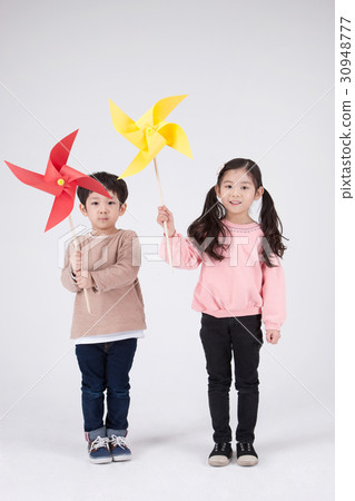 Children 064 Children 064 30948777