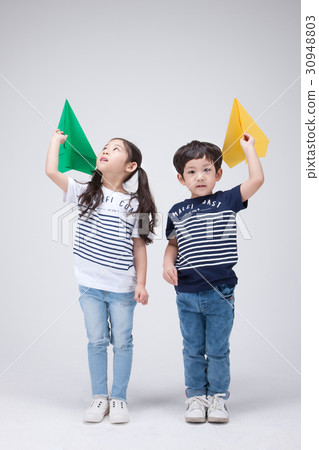 Children 128 Children 128 30948803