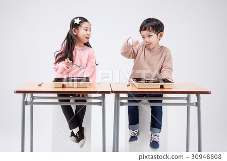 Children 079 Children 079 30948808