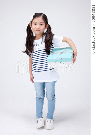 Children 140 Children 140 30948881