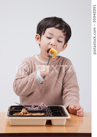 Children 142 Children 142 30948991