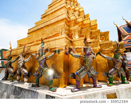 Jade Buddha Temple 30952384