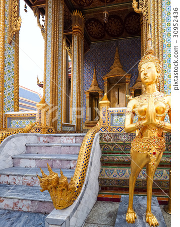 Jade Buddha Temple Jade Buddha Temple 30952436