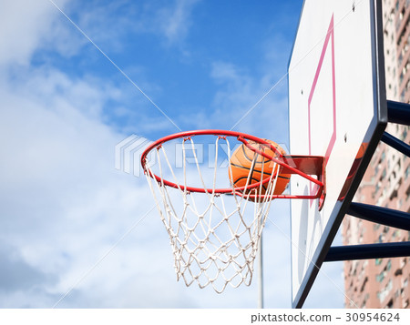 Basketball stand 30954624