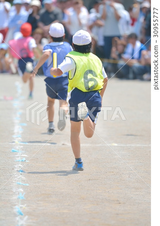 Elementary school sports festival selection relay 30955777