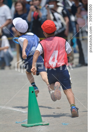 Elementary school sports festival selection relay 30955800
