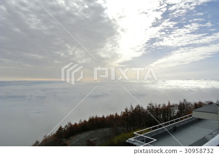 從富士山的雲海 30958732