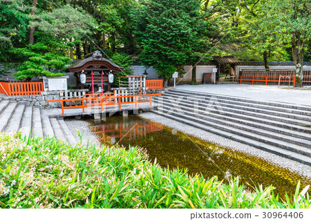 Kyoto Shimogamo Shrine Mitarai and Mitarai Pond 30964406