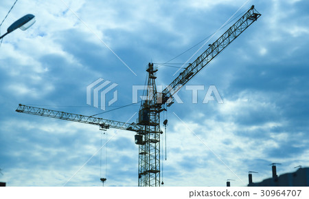 construction with cranes 30964707