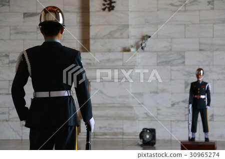Chunichi Kinno-do guard substitution ceremony Chunichi Kinno-do guard substitution ceremony 30965274