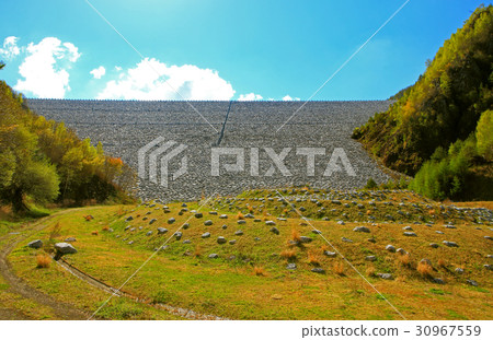 Minami-aki Dam下游Uzumaku Hiroba 30967559