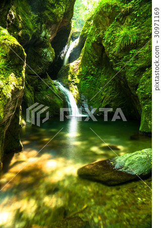 "Tokyo Metropolitan Government" Waterfall of the Haizawa Valley and the Scales "Okutama" 30971169