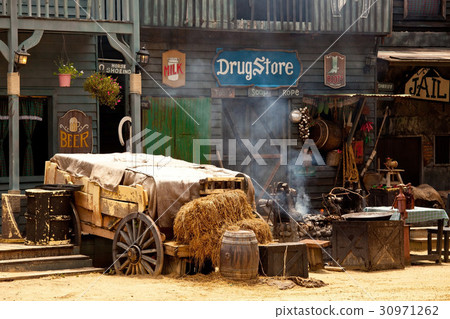 western style building 30971262