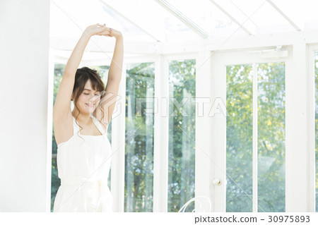 Beauty image 30975893