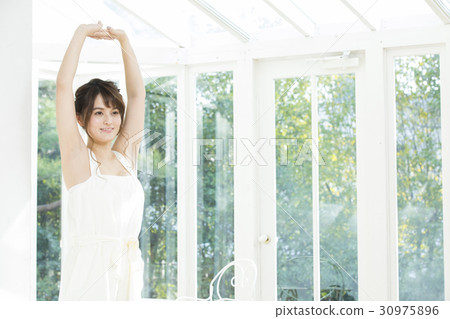 Beauty image 30975896